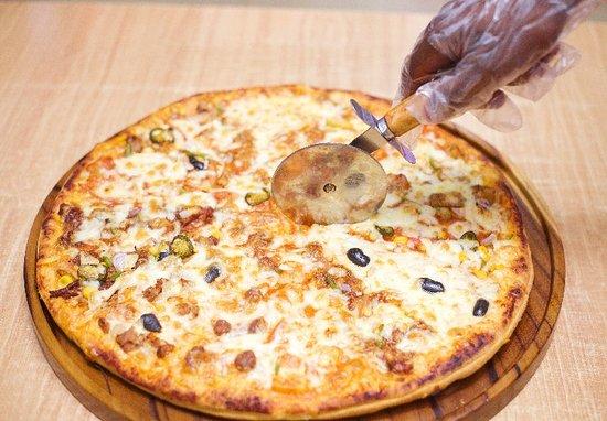 CJs Pizza